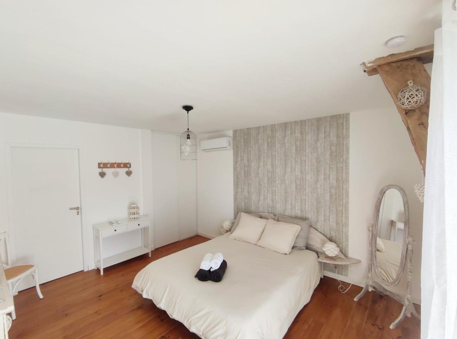 Le Domaine Du Quercy Bed & Breakfast Padirac Exterior photo